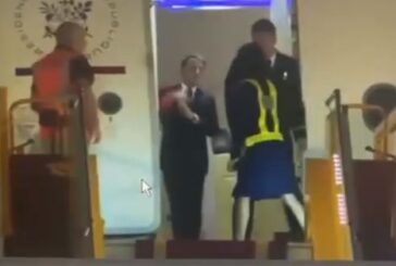 Скандал между Еманюел Макрон и съпругата му, тя го удря по лицето