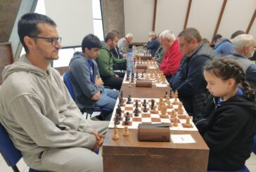 СЛЕД 12 Г. ПАУЗА! IT специалистът В. Методиев №1 на общинското по шахмат в Благоевград