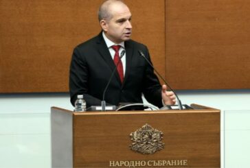 Гроздан Караджов: Ще купим 20 нови пътнически влака с биодизелово гориво