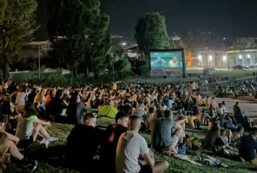 „Лятно кино под звездите“ преплита три истории, посветени на три вдъхновяващи личности в три последователни вечери в парк „Македония“ в Благоевград