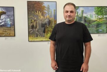 Палеонтологът, откривател на динозаврите в Трън, Вл. Николов направи изложба с картини, рисувани от 2014 г. насам - както го вижда науката