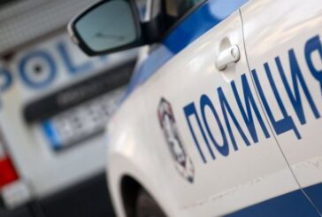 Маскирани хвърлиха димка в златарско ателие в Дупница, обраха го и избягаха със скутер