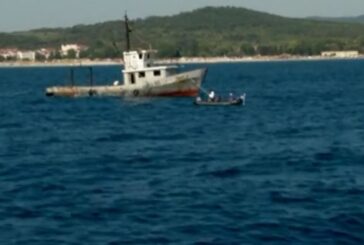 Риболовният кораб „Чавдар“ беше потопен на морското дъно край Созопол