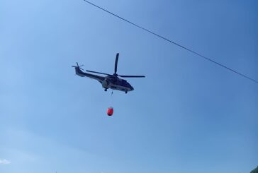 Хеликоптер „Кугар“ се включи в доизгасяване на пожара над Илинденци