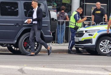 Димитър Бербатов отнесе глоба за неправилно паркиране