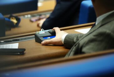 Внасят вот на недоверие номер 5 към кабинета 