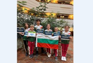 Шахнадежда от Разлог с дебютира с 5,5 от 11 на световното в Алмати