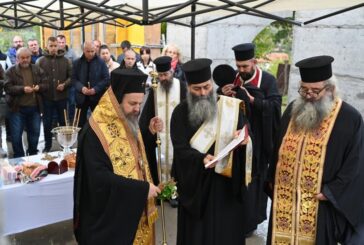 Симитли гради нов храм! Неврокопският митрополит Серафим положи основния камък на църквата „Възкресение Лазарово“