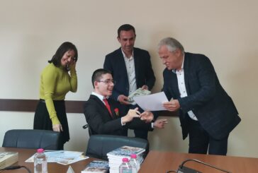Гоцеделчевски ученици станаха общински ръководители за един ден