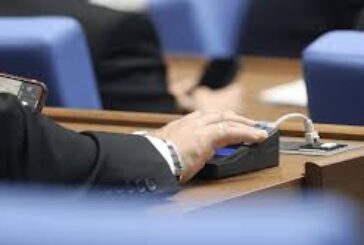 Депутатите отхвърлиха промените на заплатите на младите лекари