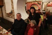 Директорката на ДГ №11 „Здравец“ Емилия Цекова събра приятелки и роднини на весело парти за рожден ден
