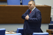 Пеевски: Атакуваме в съда решението за двойно поскъпване на паркирането в София