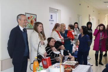 Кметът М. Байкушев посети Акушеро-гинекологичното отделение на МБАЛ - Благоевград