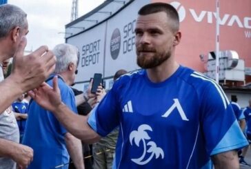 Симитличанинът Р. Кирилов стяга куфари за Индонезия, сините се занулиха с поляци