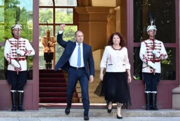 ГОРЕЩ СЛУХ: Президентът Радев хвърля оставка в понеделник