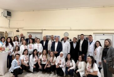 Ръководството на община Гоце Делчев изрази своята признателност към лекари, акушерки, мед. сестри...