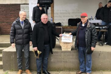 С мерло от Асеновград Т. Тодоров грабна царската корона сред винарите в благоевградското с. Дъбрава (ОБНОВЕНО)