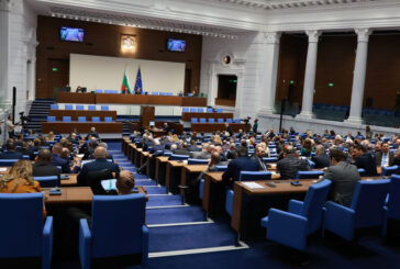 След решението на президента: Политическите реакции за избора на служебен премиер