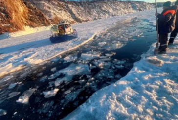 Водолази извадиха телата на 7 души от дъното на езерото Байкал