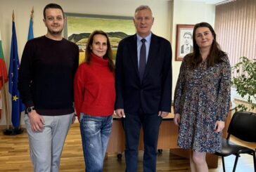 В Разлог трима квалифицирани специалисти са част от екипа на Местната комисия за борба с противообществените прояви на малолетни и непълнолетни