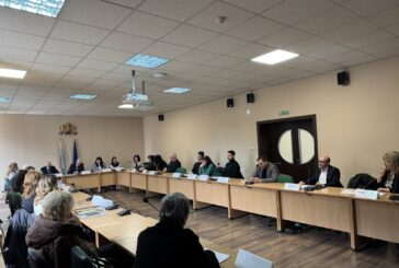 35 паралелки в професионални, профилирани гимназии и средни училища включва държавният план-прием в Кюстендилска област за учебната 2026/2027 г.