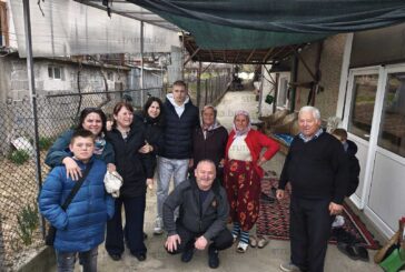 ТРАДИЦИИ! С тежки софри и печени агнета мюсюлманите в Гоце Делчев и региона си дадоха прошка на Рамазан Байрам