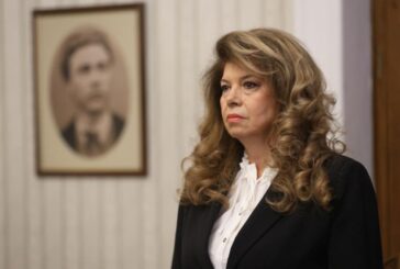 Йотова след среща със службите: Няма опасност за България, обстановката се следи под лупа