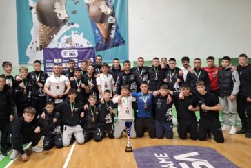 „Ипон“ втори отборно на държавното по ММА, благоевградчанин бие за 12 секунди