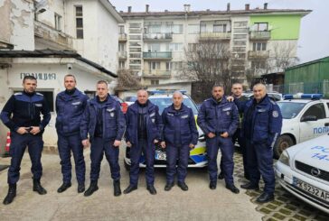 Полицаи и пожарникари се включиха в инициативата на ИНТЕРПОЛ за почит към паметта на загиналите служители на реда