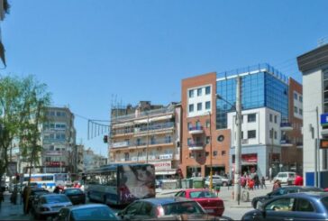 Българи щурмуват магазините в Серес, пазарът им излиза с 30% по-евтино