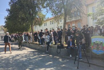 ДЕН НА ОТВОРЕНИТЕ ВРАТИ! С обезвреждане на терористи, хвърляне на граната от дрон и демонстрация на въоръжение Военно формирование 26400 - Благоевград показа бойната си готовност пред стотици ученици, учители и родители от Югозапада