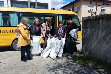 ВОТЪТ В НАЙ-ГОЛЯМАТА СЕКЦИЯ НА БАЛКАНСКИЯ ПОЛУОСТРОВ! Членове на СИК в с. Бело поле категорични: С 400 страници избирателен списък вече сме национално известни, всички ни се смеят