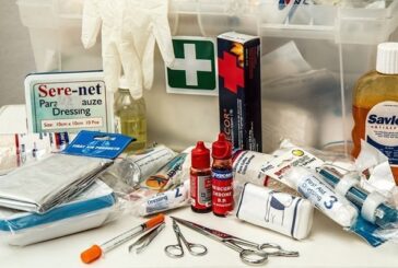 Конвой с 48 тона хуманитарна помощ потегли от Турция към Иран