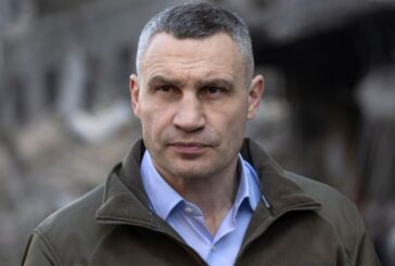 Масова стрелба, заложници в супермаркет и щурм на спецчастите в Киев