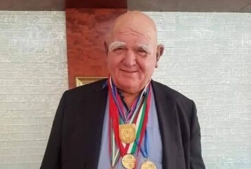 Многобройни пожелания за здраве обсипаха петкратния световен шампион по борба и почетен гражданин на Сандански Ал. Томов за 76-ия му рождения ден