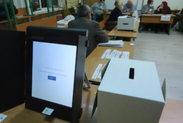 Нашествие от дронове над Симитли, джипове преследвачи, сбъркани дати на белите чували и много други мистерии белязаха изборния 19 април в Пиринско