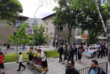 Областният управител гост на тържествата в Радомир