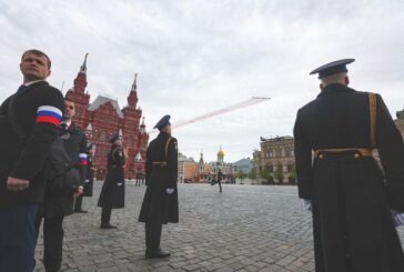 Путин и световни лидери на Червения площад в Москва за парада на победата