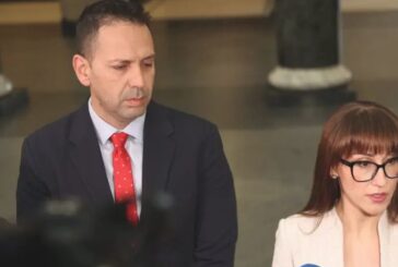 Петима задържани за източване на потребителски кредити за 120 хил. евро