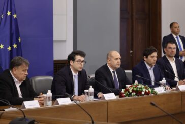 Премиерът Радев: Минималната работна заплата няма да бъде замразявана