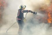 Товарен автомобил пламна в Благоевград