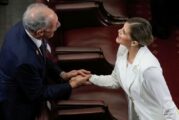 Полша отнема висше държавно отличие на Володимир Зеленски