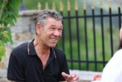 От село Кочан до червения килим в Кан: Историята на Сюлейман Летифов