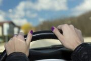12-г.  момиче спаси майка си, припаднала зад волана на движещ се по АМ 