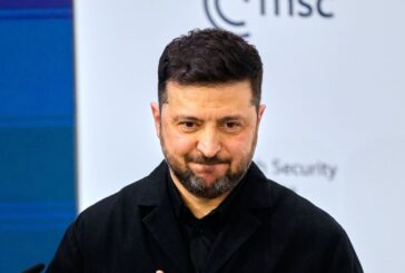 Зеленски се присмя на руските военни действия