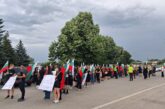 С мълчаливо шествие учители и ученици от Гоце Делчев се поклониха на лобното място на загиналия в ПТП 19-г. Крум