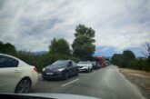 Румънски автомобил самокатастрофира и затрудни движението в Кресненското дефиле