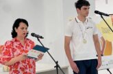 В оспорвана конкуренция на 370 участници от 87 държави дванадесетокласникът от ПМГ - Гоце Делчев П. Попов завоюва бронзов медал на Международната олимпиада по физика в Колумбия