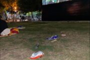 Купища боклуци оставиха след себе си перничани, гледали мача в центъра на града