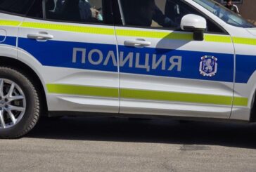 Задържаха двама служители на НАП за подкуп